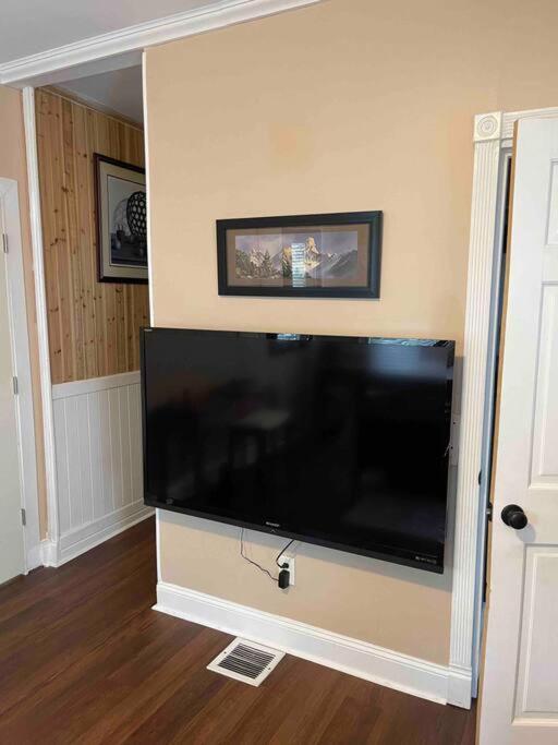 Beautiful Studio Apartment In Historic House New Haven Exterior photo